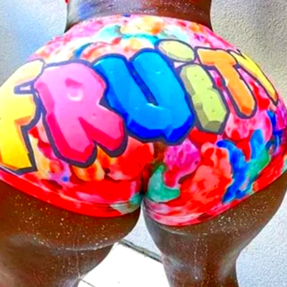 Fruity women's multi color snack shorts size large